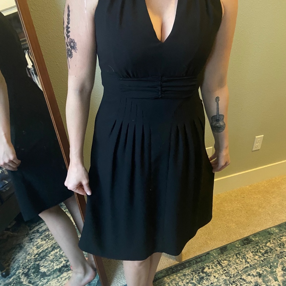 Elie Tahari Sleeveless Dress